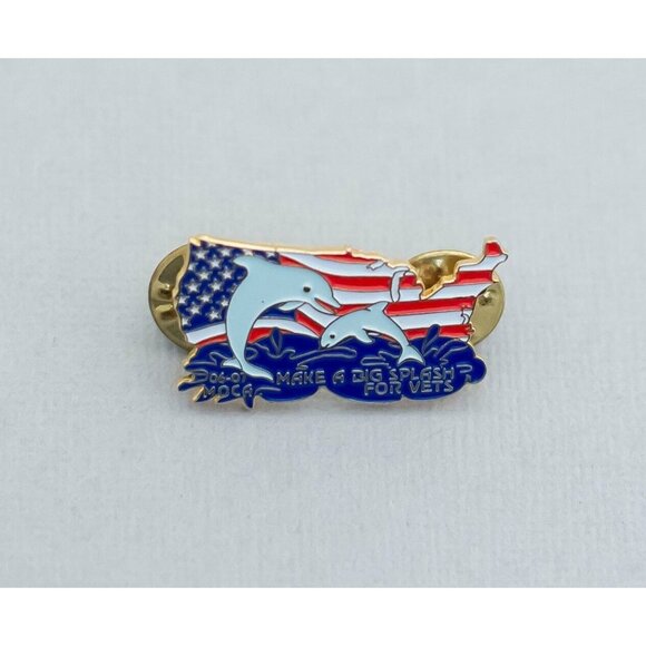 Vintage Patriot Dolphins Pin CY1 - Picture 1 of 2